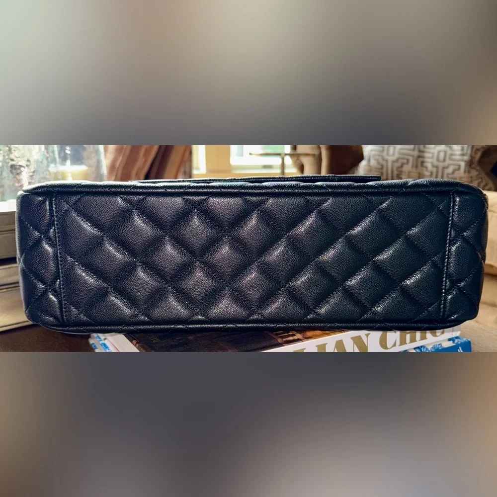 CHANEL XXL Black Caviar leather Classic Airline Travel Flap Bag Gold CC Handbag - Picture 3 of 11